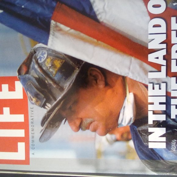 2 Rare Life Magazine books of sep.11 & a Rare Photo of Queen Elizabeth ll - Picture 13 of 14